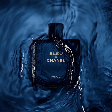 boite fleur chanel|bleu de chanel flavors.